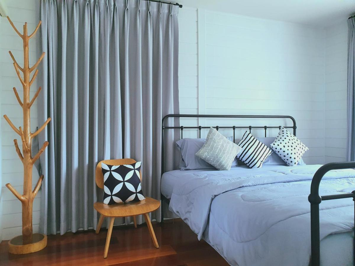 Ban Chamun Chertel Poshtel מראה חיצוני תמונה