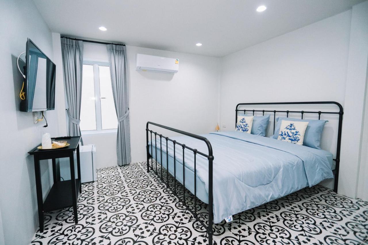 Ban Chamun Chertel Poshtel מראה חיצוני תמונה